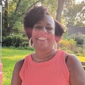 Meet your Posher, Simone